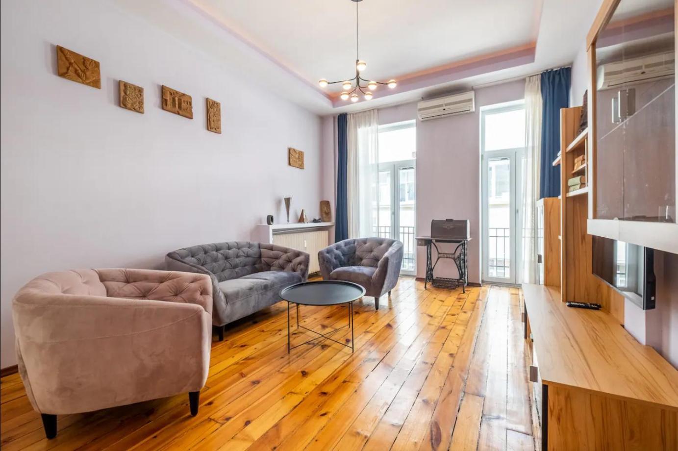 Charming 2Bdr Apartment In Historic Center With Parking Sofia Exterior photo